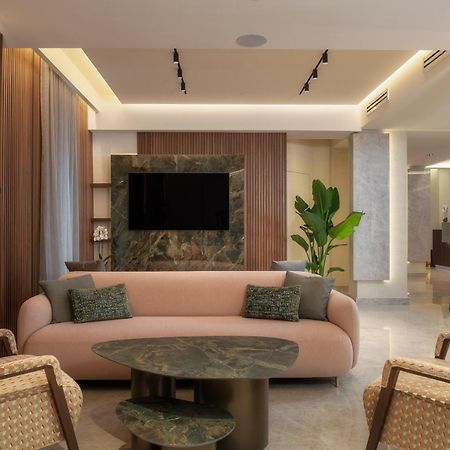 Hotel Mozart Milan Exterior photo